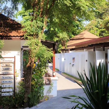 Chaweng Cove Beach Resort