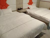 广州南沙柏林公寓 - 标准双床房