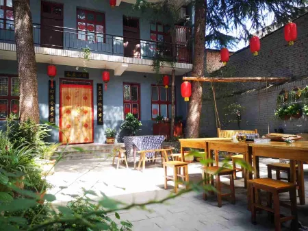 Apanyu Inn Отели рядом с достопримечательностью «Terra-Cotta Warriors No. 2 Pit»