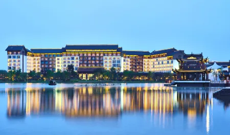 Crowne Plaza Wuxi Lake View