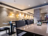 如家精選飯店（天津五大道南京路小白樓地鐵站店） 小白楼附近的飯店