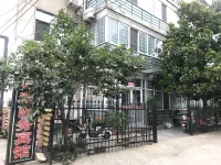 Linyi Riverside Business Hotel