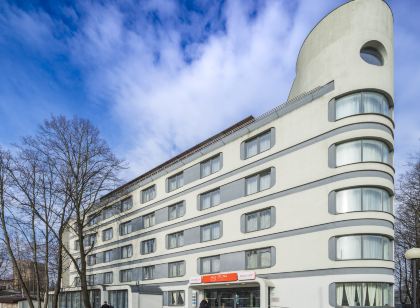 Rija VEF Hotel with Free Parking