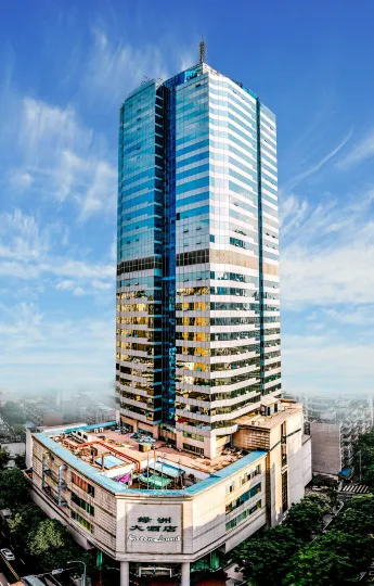 Green Land Hotel