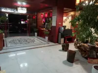 Miler Jinquan Hotel (Huquan Ecological Park) Hotel di Mil