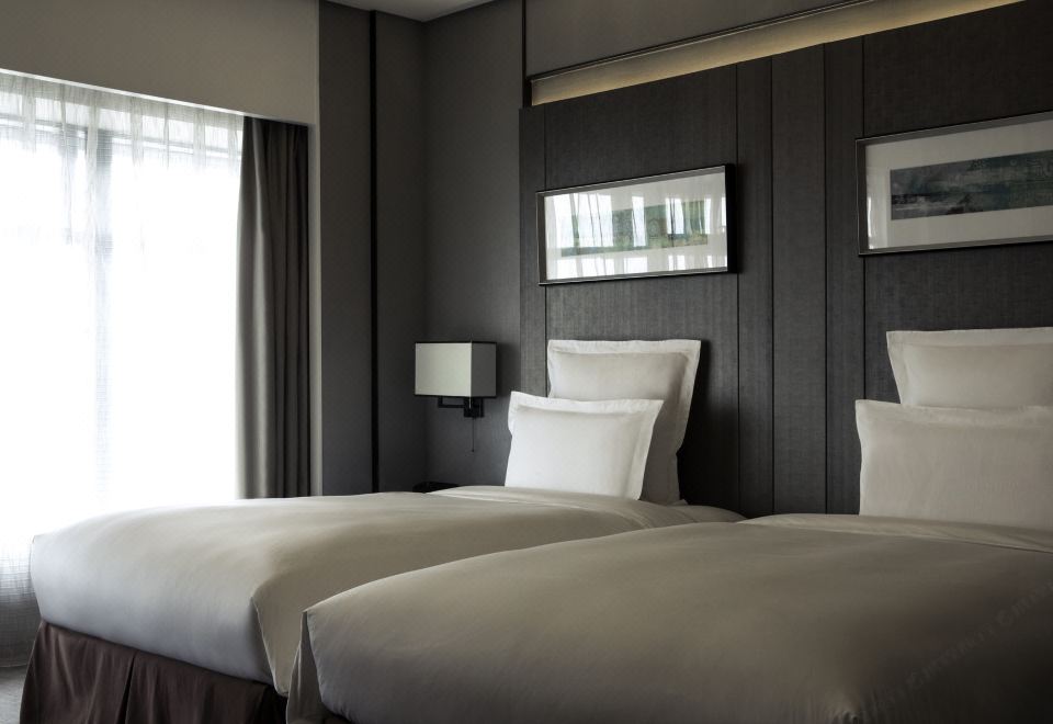 3. Pullman ..