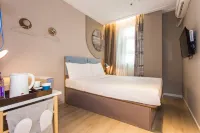 โรงแรมโฮมอินน์ (ถนนไท่เซิงกวงชางหยินฉู่ซาน หลินอี้) โรงแรมในหลินอี้