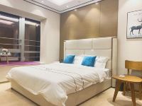 珠海横琴悦景湾国际公寓 - 豪华海景大床房