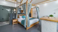 Floral Hotel ·  Yuntai mountain Yilan Xiaozhu hotel (scenic spot store) Hotels in Xiuwu County