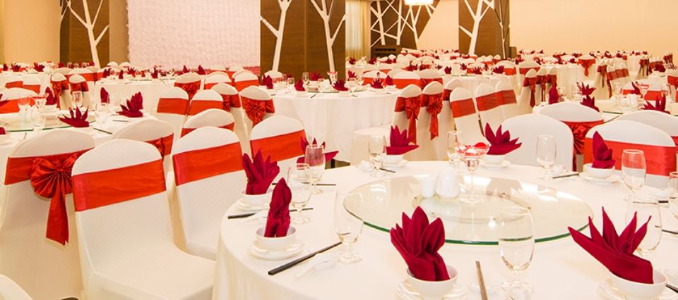 4. 므엉 탄 럭셔리..