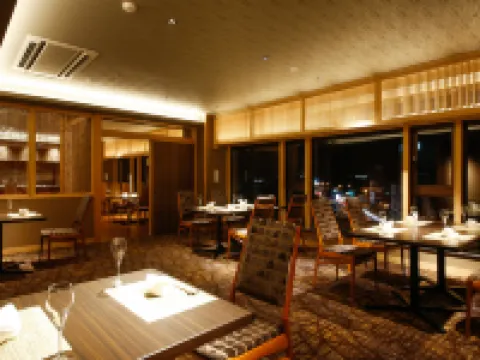 The Shiroyama Terrace Tsuyama Villa Hotels in Tsuyama