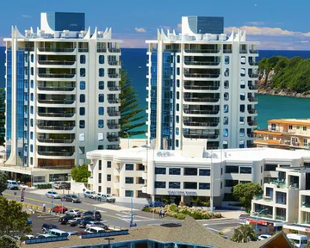 Oceanside Resort & Twin Towers Hotels in Mount Maunganui