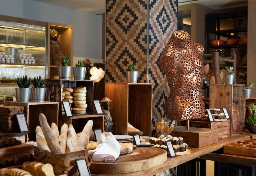 2. 힐튼 발리 리조..