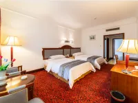 Emeishan Grand Hotel (Emeishan Scenic Area Baoguo Temple) Hotels near Baoguo Temple