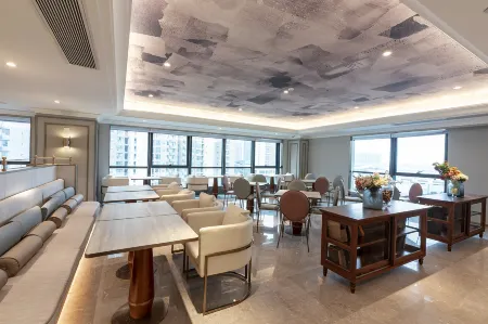 MERCURE XI`AN NORTH Отели рядом со станцией Xi'an North Railway Station