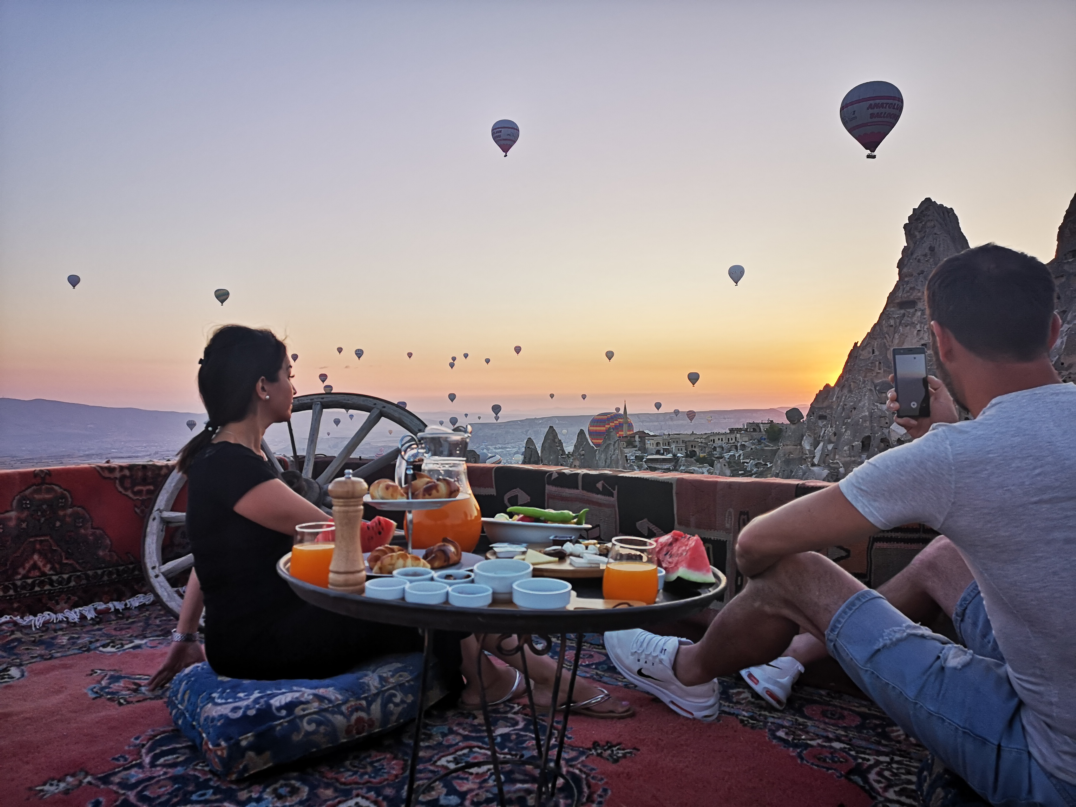 Hermes Cave Hotel