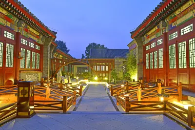 Qinhuangdao Zhujia Hotel (Shanhaiguan The First Pass Under Heaven Scenic Area Ancient City) Отели рядом с достопримечательностью «Первый замок»