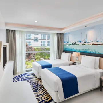 Holiday Inn Express PATTAYA CENTRAL by IHG Отели рядом с достопримечательностью «Xzyte (Эксайт) Дискотек»