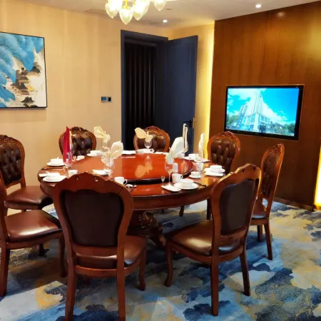 Rezen Heyi Hotel