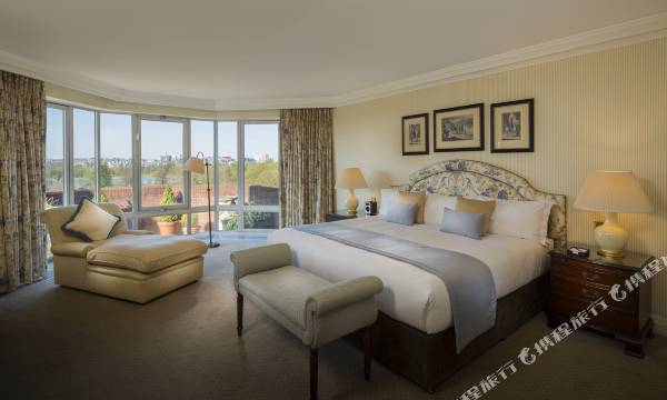 Cheval Thorney Court at Hyde Park
