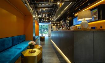 Bojia Hotel (Chongqing Daping Longhu Paradise Walk Shiyou Road)