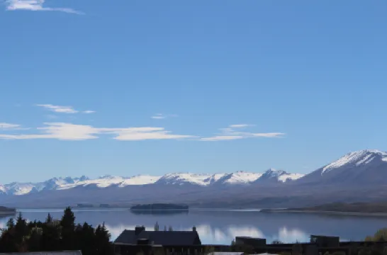 The Mackenzie Apartments Hotels near Lake Tekapo Lookout