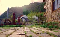 Shiyan Spirited Away Inn Hotel a Wudang Mountains Airport Business District