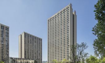 Zhongyi Hotel (Chongqing West Station Branch)