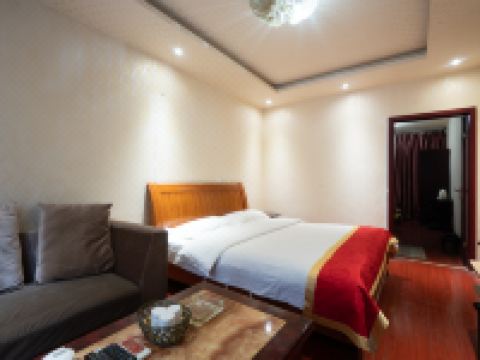 雅安宜欣酒店 - 豪华三人套房