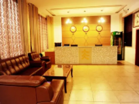 Lankao Tianchi Business Hotel Hotels in Lankao