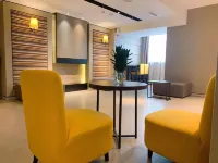 Homeinn Plus Hotel (Chengdu Southwest Jiaotong University Shawan Subway Station) Hotels near Jinniu