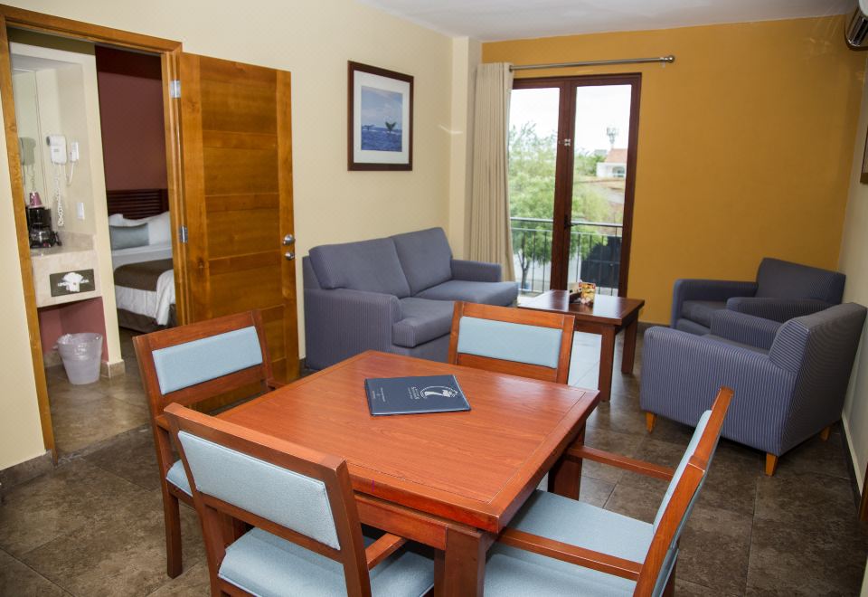 세븐 크라운 라 파즈 센트로