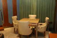 Haijintian S Hotel (Wuwei Wanda Plaza)