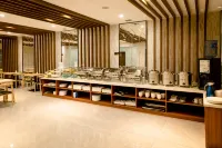 黒河世家ホテル（中央商業歩行街）