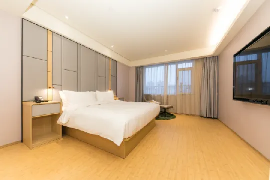 JI Hotel (Longyun Cultural City, Minzhu Road, Linqu, Weifang)