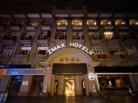 ZMAX HOTELS(武汉江汉路步行街璇宫店) - 酒店外部