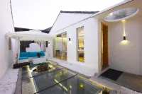 Yinqi River View Design Hotel 퇴사원(투이쓰위안) 주변 호텔