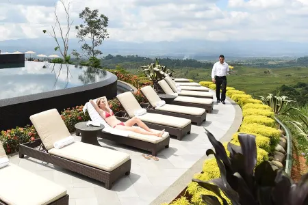 Hacienda AltaGracia, Auberge Resorts Collection Отели в г. Перес Селедон