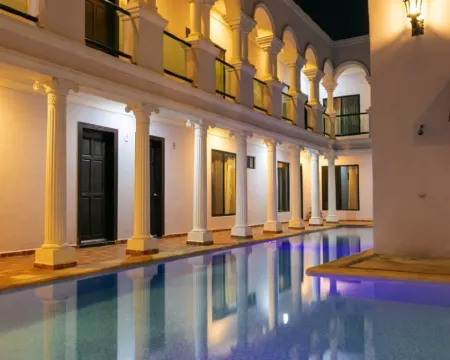 โรงแรม ลาวันดา เมรีดา โรงแรมในเมรีดา