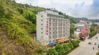 Jing Chen Holiday Hotel (Xilin Yingbin Road) Hotels in Xilin