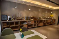 Homeinn Selected Hotel (Houma Xintian Plaza Jianbang International Wenming Road) - พร้อมอาหารเช้า