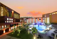 Jeju Booyoung Hotel - Rooftop Pools