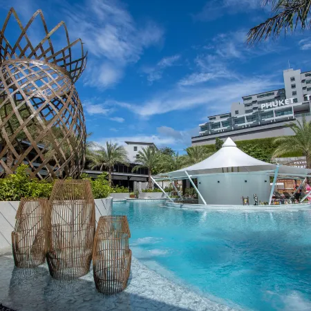 Patong Bay Hill Resort