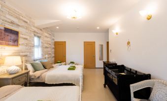 Anelani House
