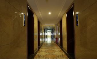 Zhenxing Hotel