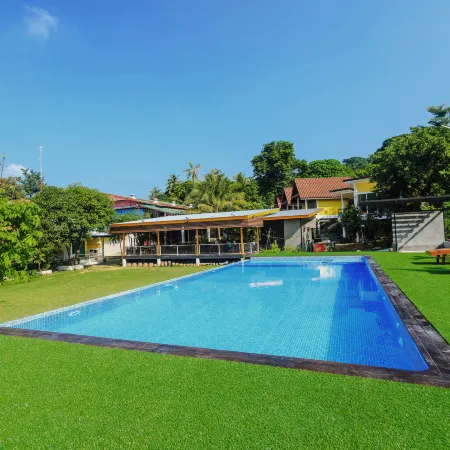 Phi Phi Chang Grand Resort