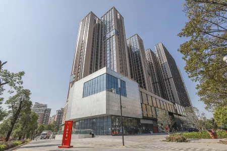 Bangtuo Meinuo Administration Apartment (Shenzhen Bao'an Wanda Shop)