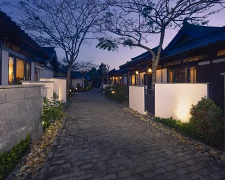 Jushanguan Guesthouse Hotels in Ding'an