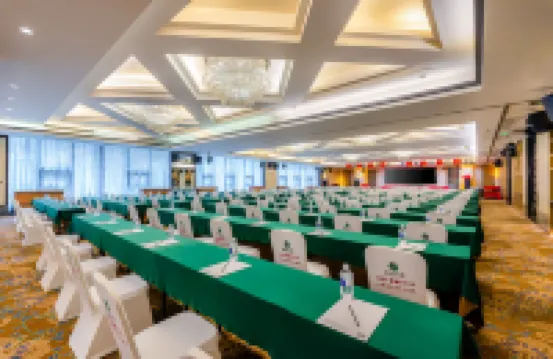 Longdu Jingyi International Resort Hotel （Ethnic Culture Park Branch）