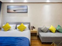 杭州逐梦空间设计师公寓 - 时尚简约大床房